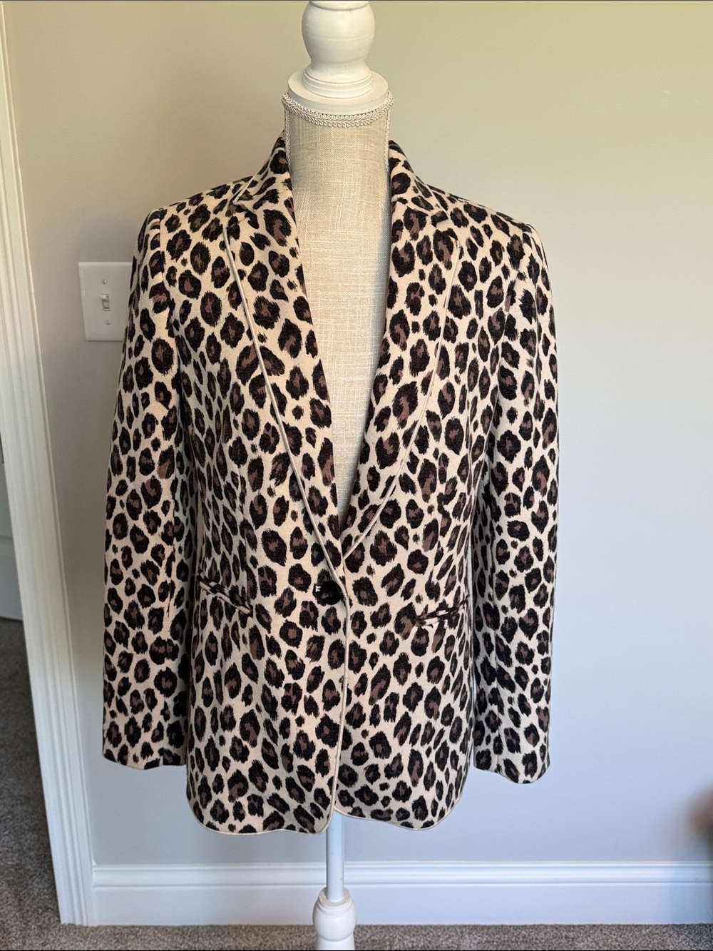 Ann Taylor Leopard Print Blazer Jacket - Beige & Black
